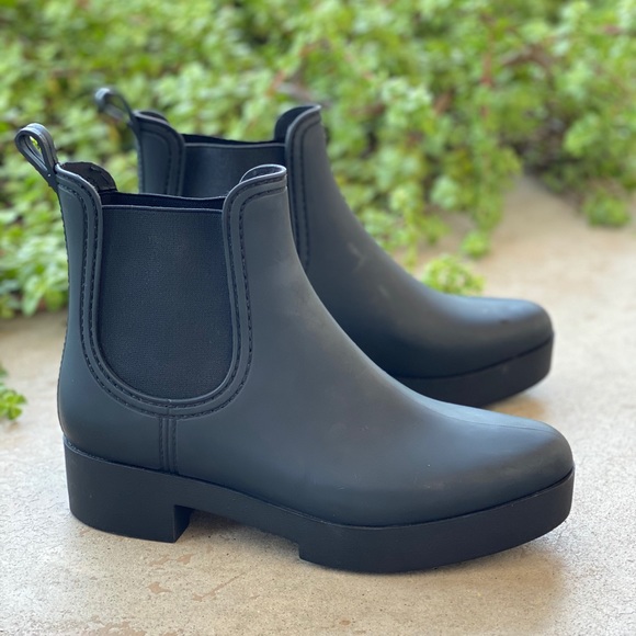 jeffrey campbell hydra boot